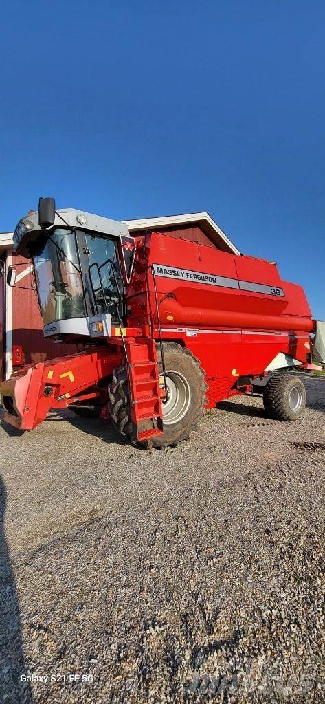 Massey Ferguson 36 Combine harvesters