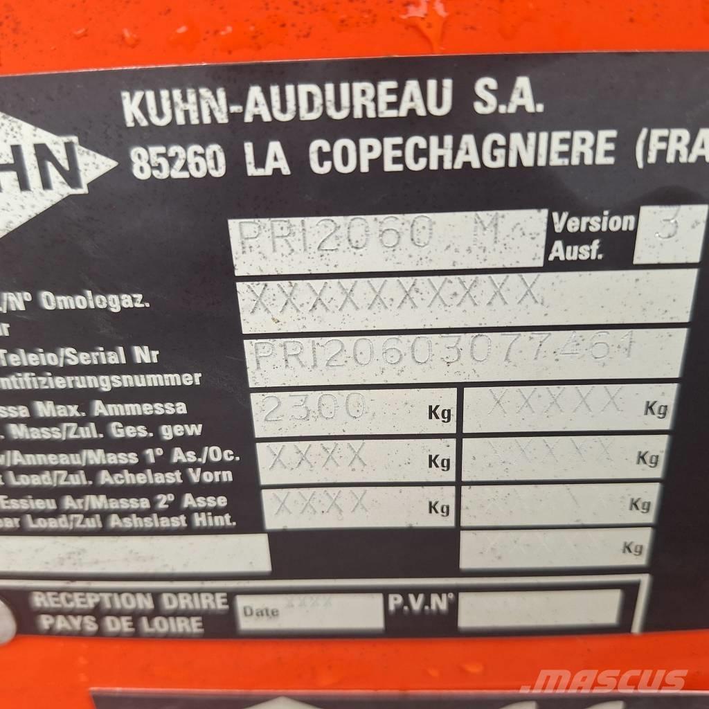 Kuhn Primor 2060 M Bale shredders, cutters and unrollers