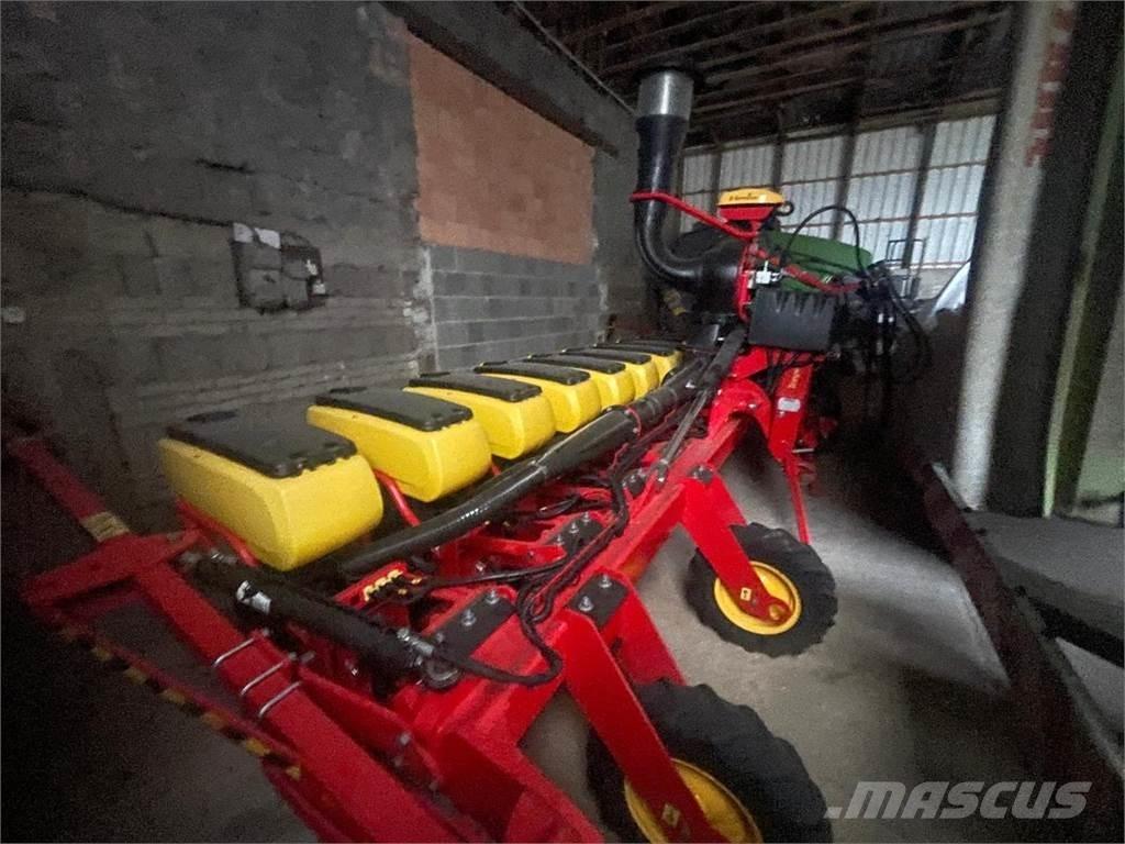 Väderstad TPV 12 Precision sowing machines