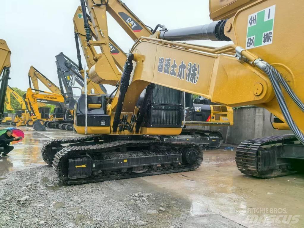 CAT 320D2 Midi excavators  7t - 12t