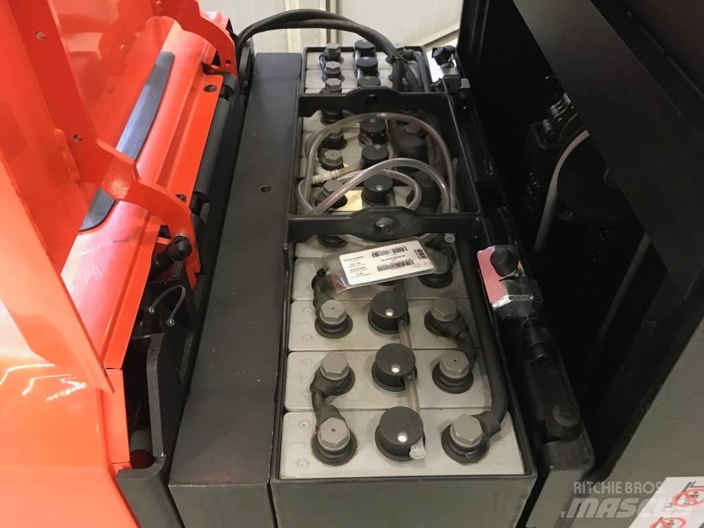 BT Toyota OSE 100 W Medium lift order picker