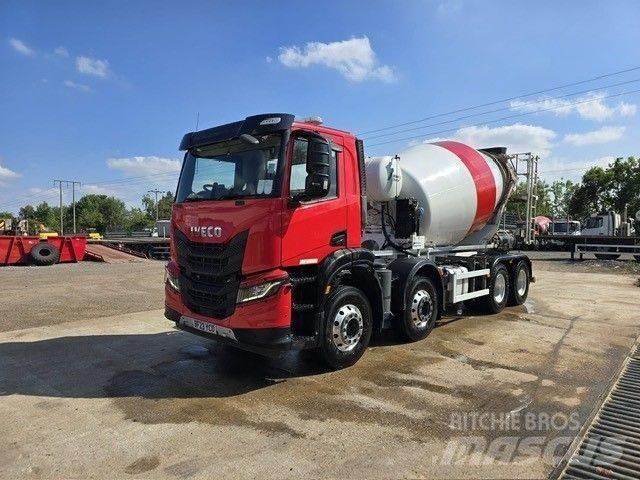 Iveco X-Way 420 Concrete trucks
