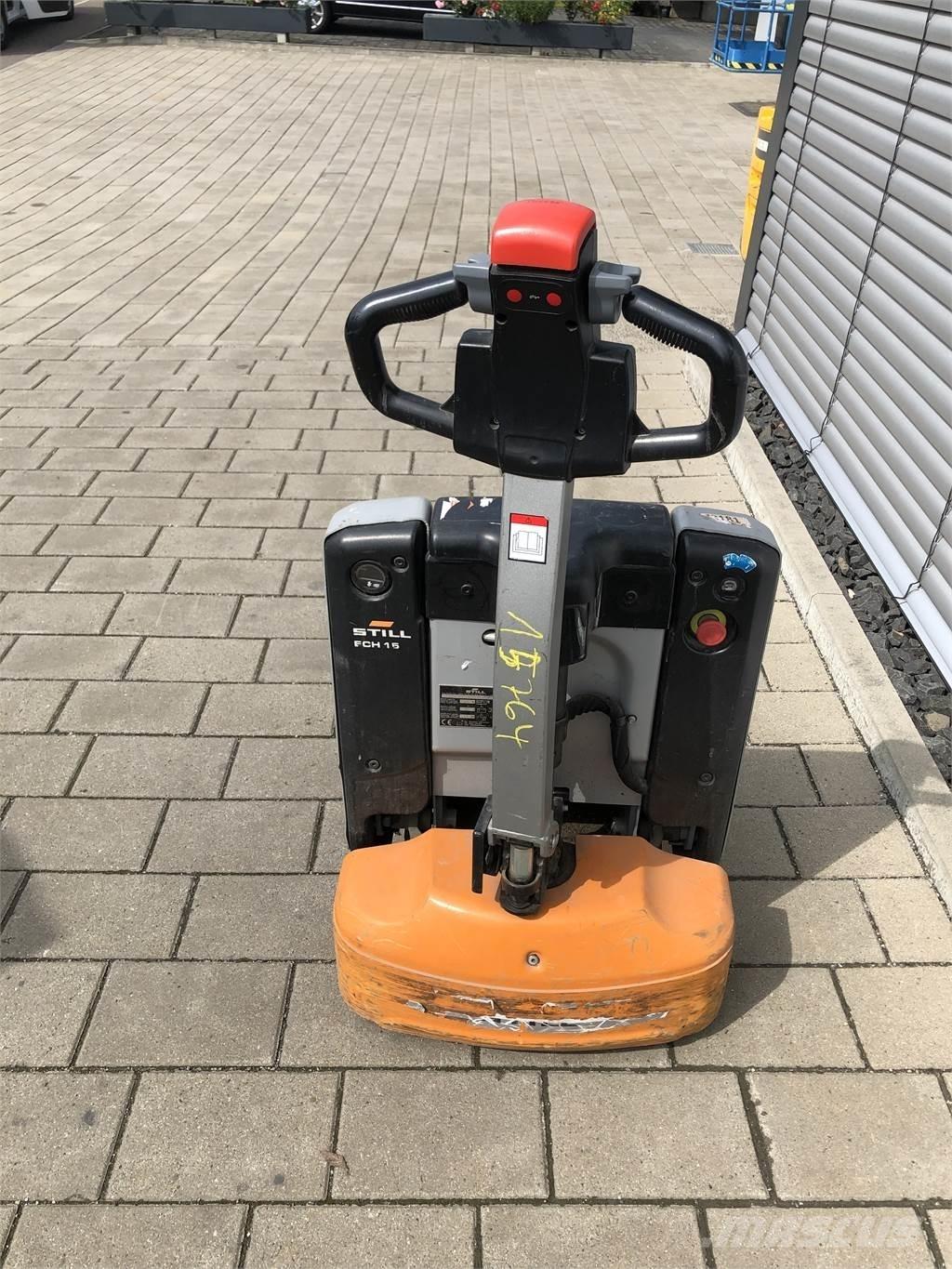 Still ECH 15 Pedestrian stacker