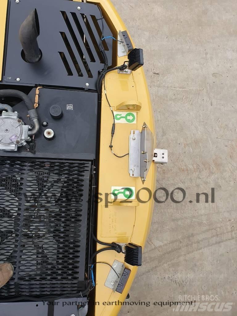 CAT M316D Wheeled excavators