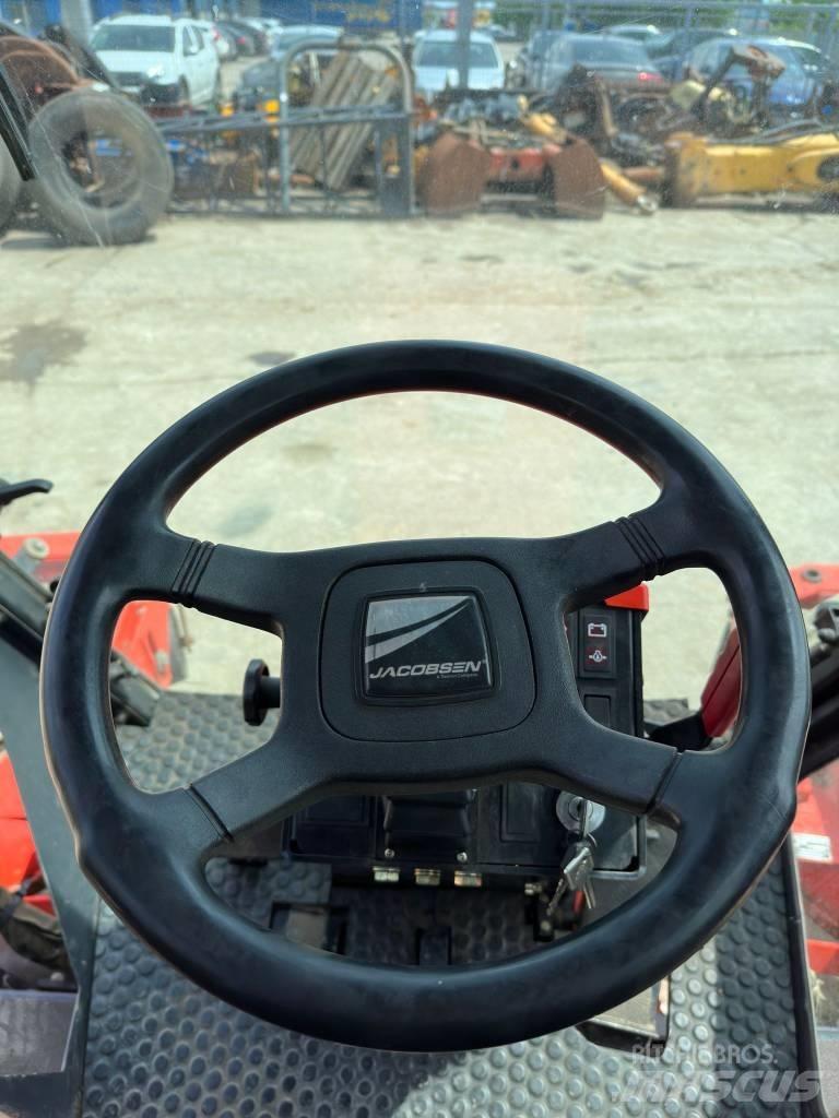 Jacobsen AR250 Riding mowers