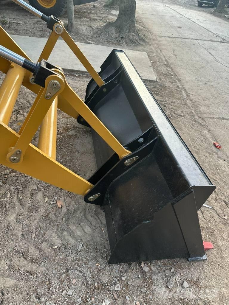 CAT CAT420F Backhoe loaders