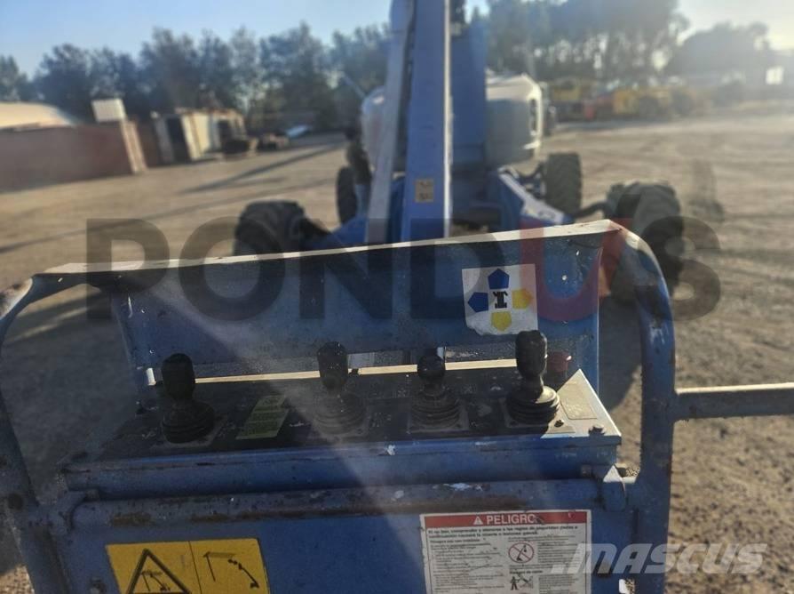 Genie Z 135 Articulated boom lifts