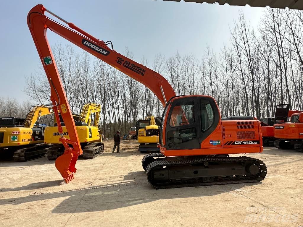 Doosan DX 160 LC Crawler excavators