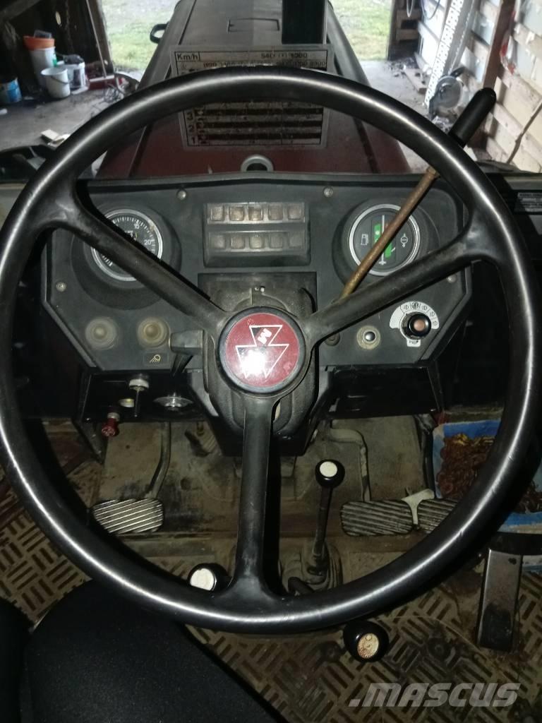 Massey Ferguson 699 Tractors