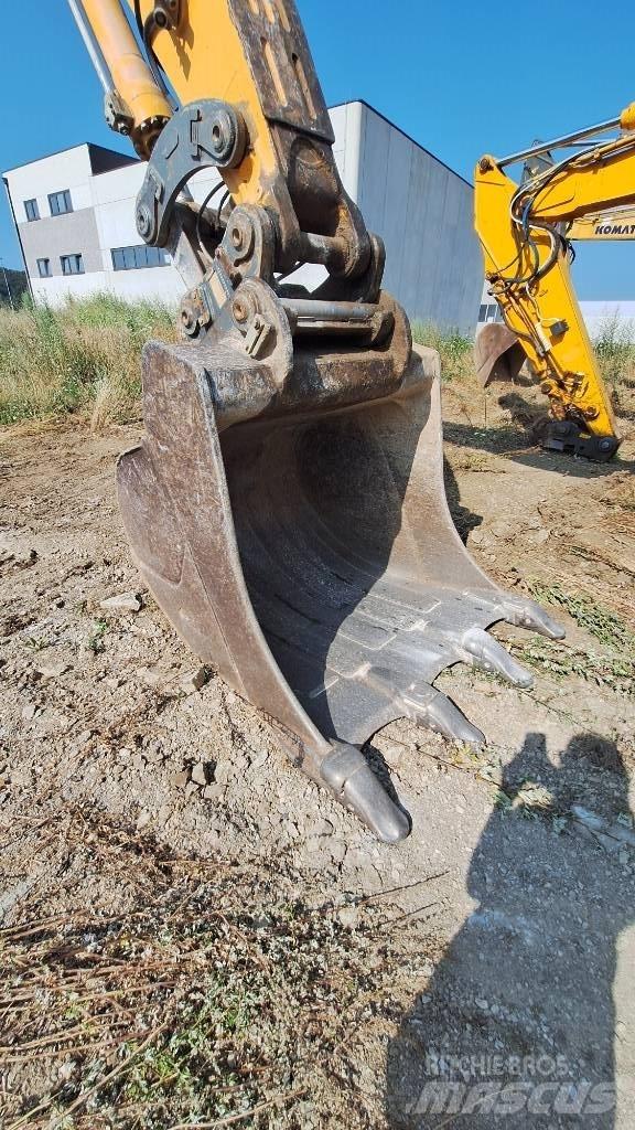 Liebherr R934C HDC Crawler excavators