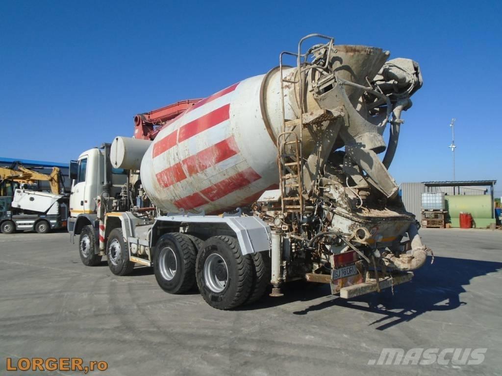 Astra HD 84.38 Concrete pump trucks