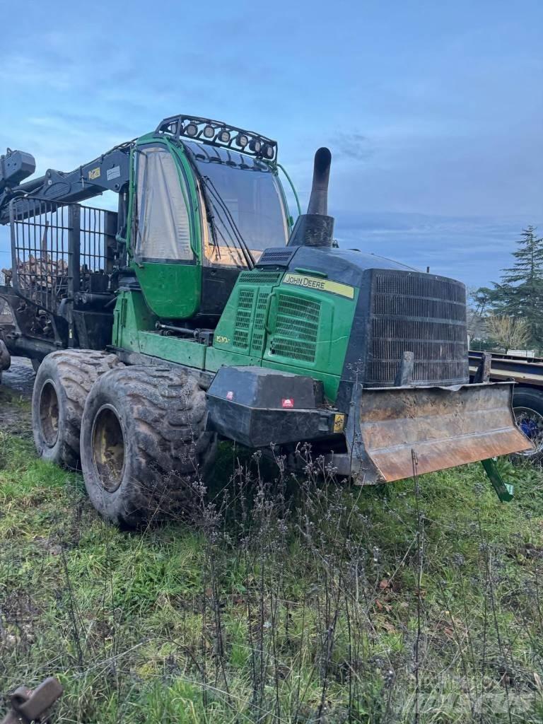 John Deere 1510G Forwarders