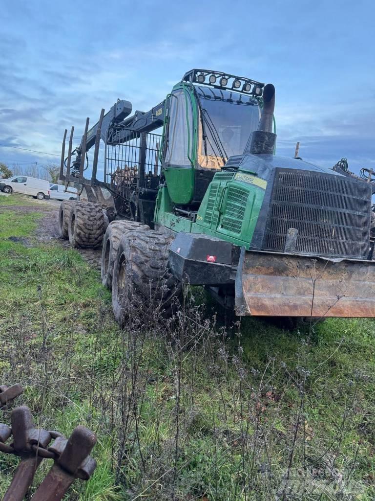 John Deere 1510G Forwarders