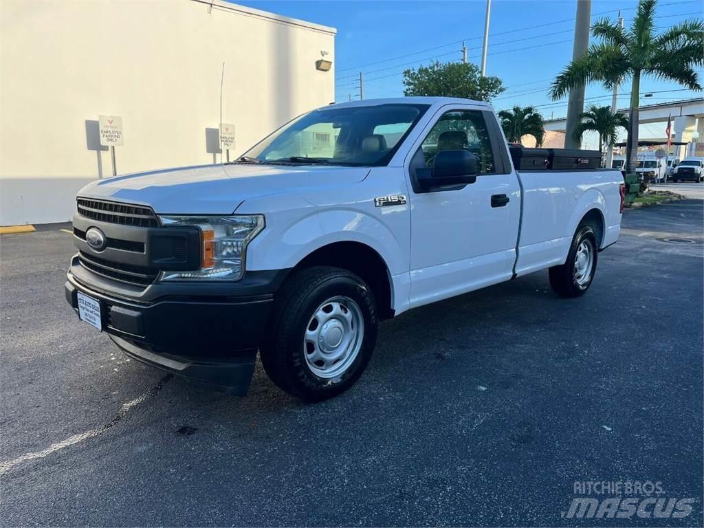 Ford F-150 Pick up/Dropside