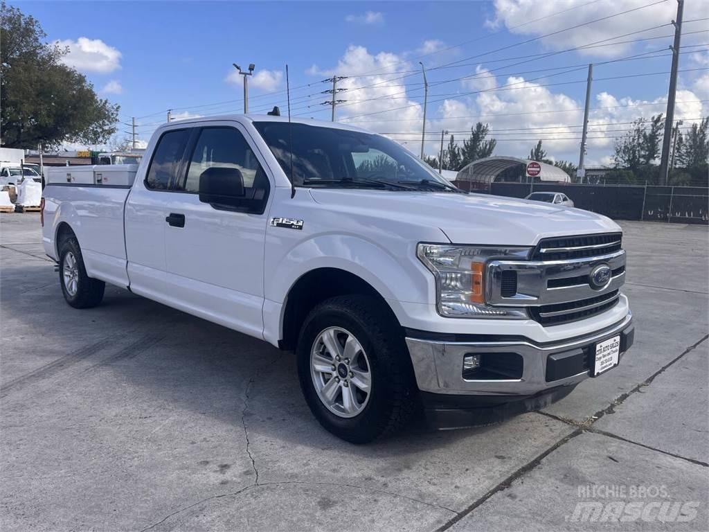 Ford F-150 Pick up/Dropside