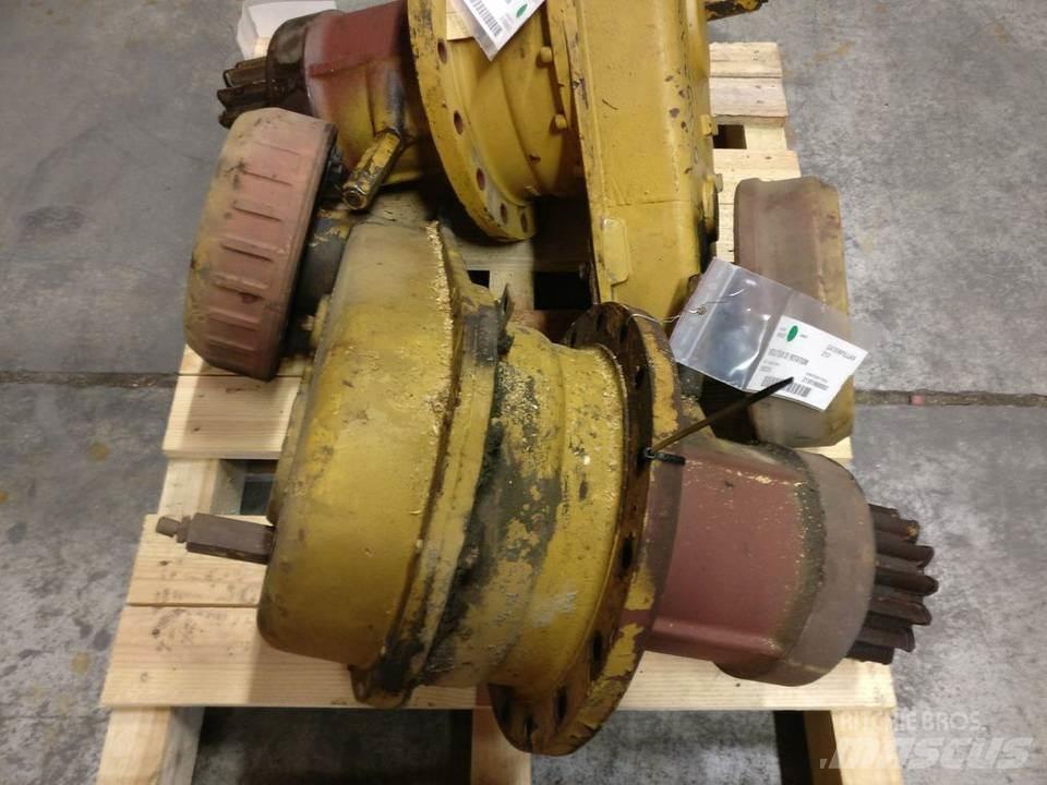 CAT 213 Transmission