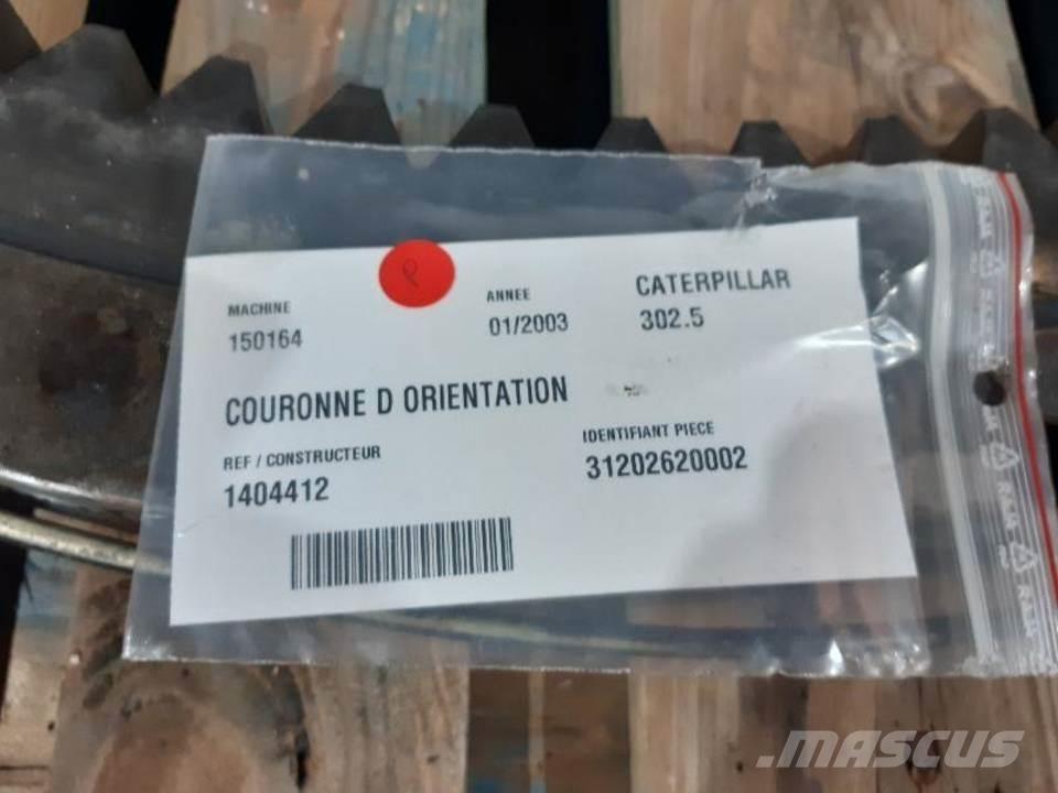 CAT 302.5 Transmission