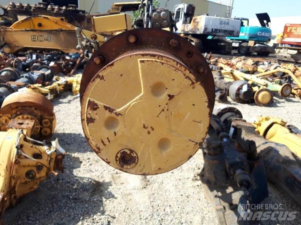 CAT 438B Transmission