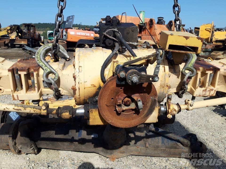 CAT 438B Transmission