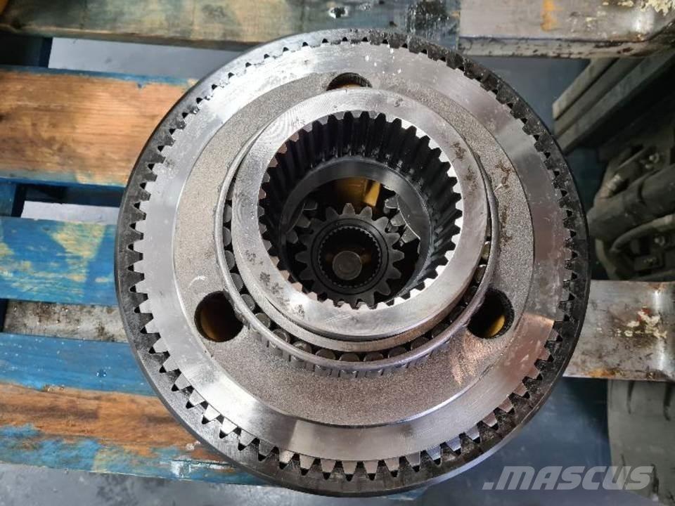 CAT 735 Transmission