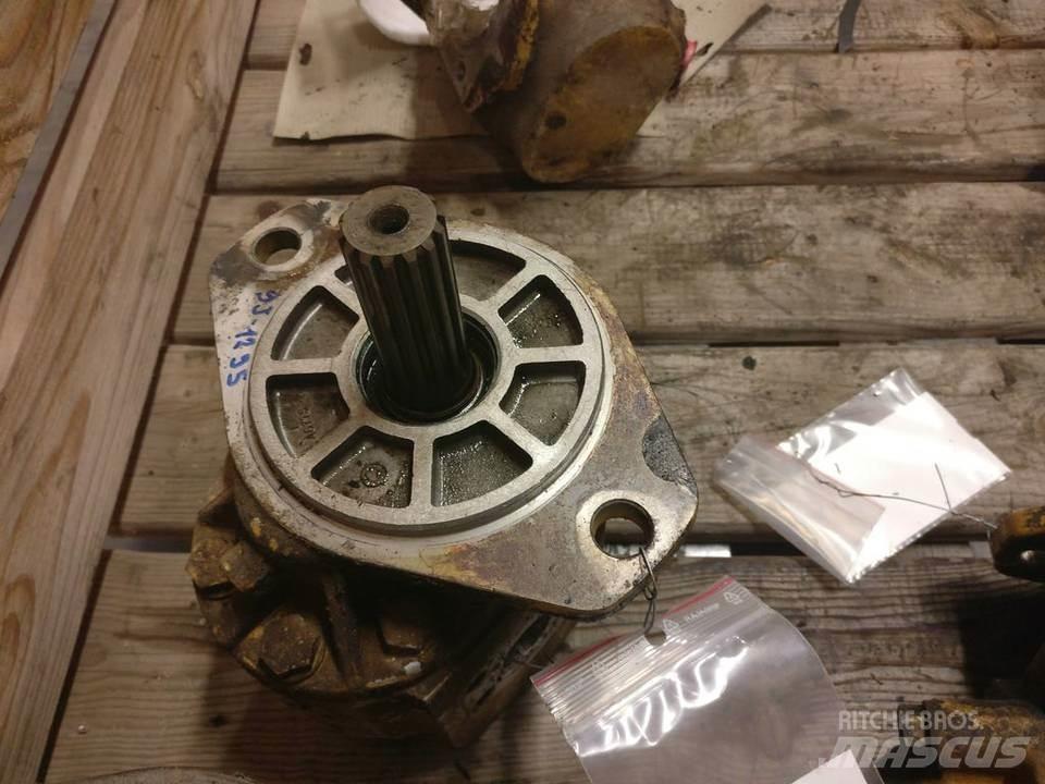 CAT 769C Hydraulics