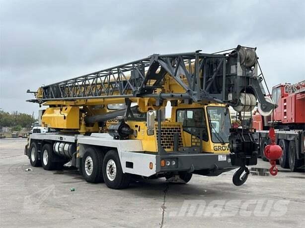 Grove TMS900E All terrain cranes