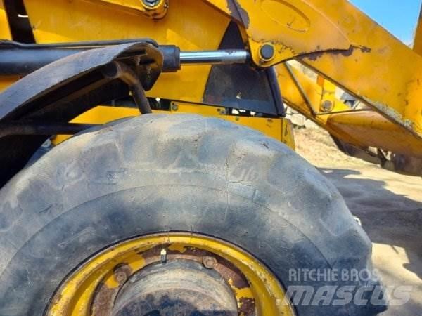 JCB 3 CX Backhoe loaders