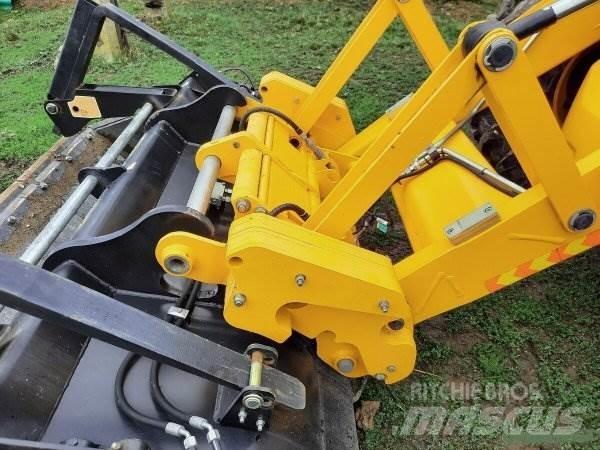 JCB 4CX +Piling Master Backhoe loaders