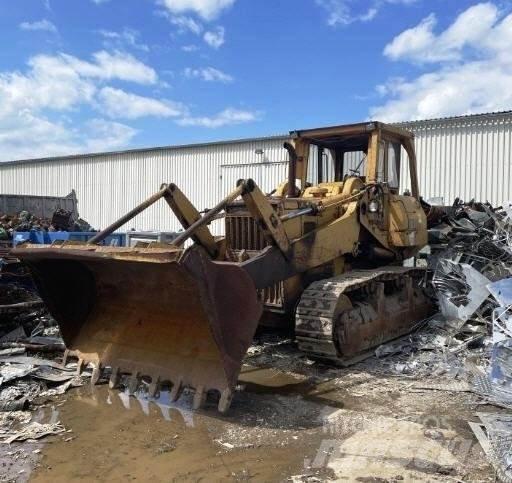 Komatsu D75 S5 Crawler loaders
