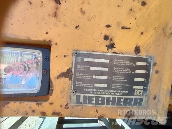 Liebherr A310 B Wheeled excavators
