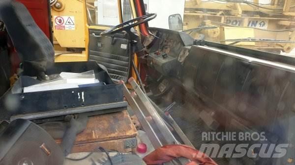 Tatra 815 +ČKD - AD 28 Crane trucks