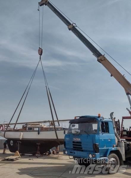 Tatra T815 +(ČKD) AD 20 Crane trucks