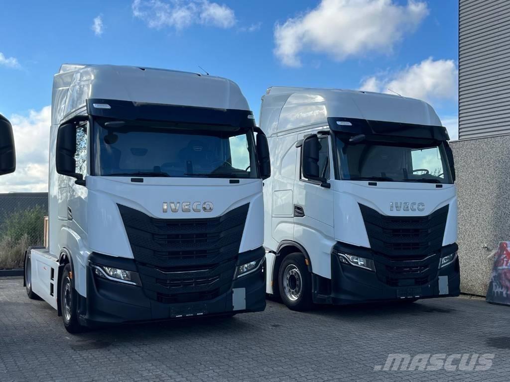 Iveco S-Way AS 440 Tractor Units