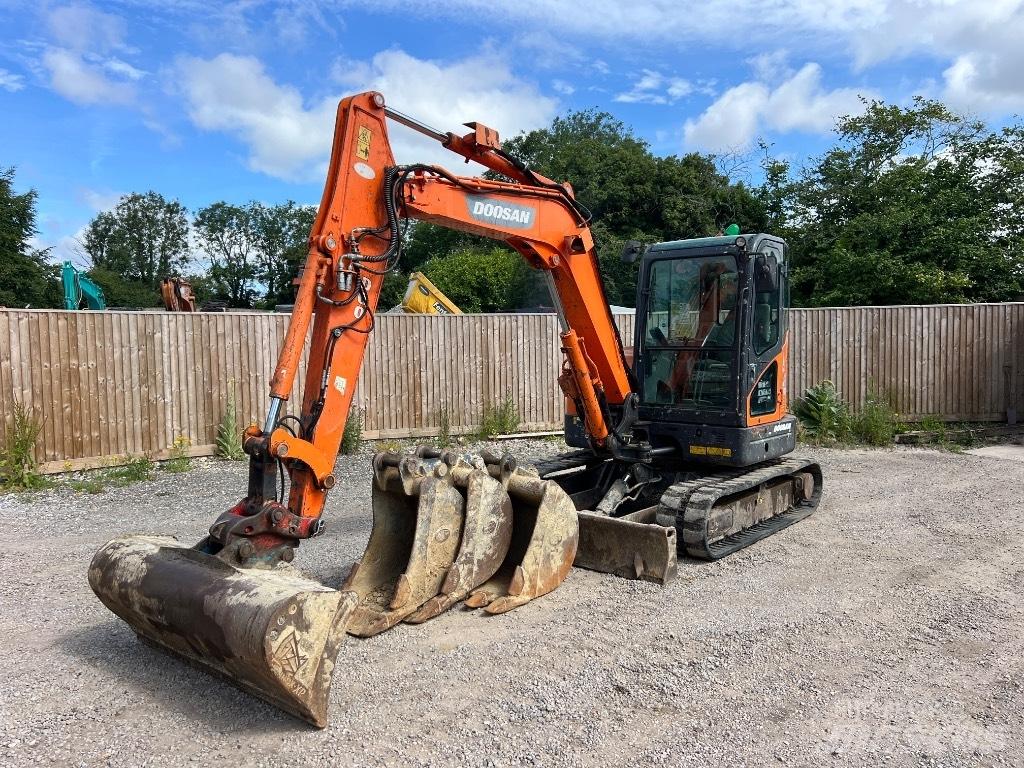 Doosan DX 63-3 Mini excavators < 7t (Mini diggers)