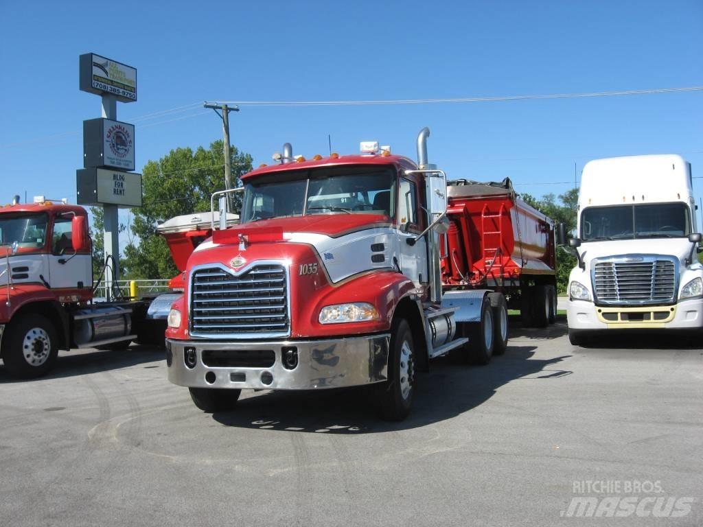 Mack CXN 613 Tractor Units