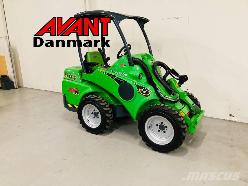 Avant E 5 Mini loaders