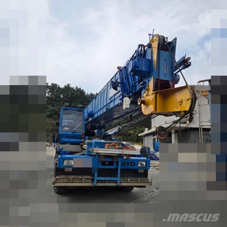 Kato SS 500 Rough terrain cranes