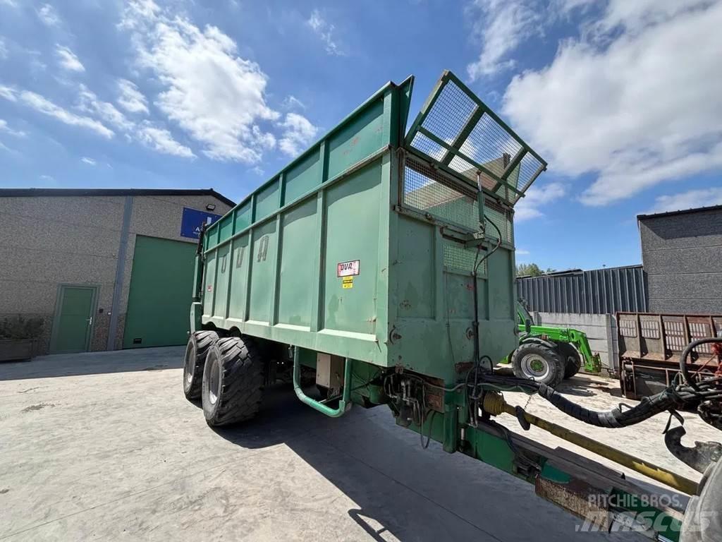 OVA LB65275T Self-propelled foragers