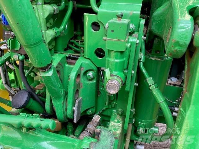 John Deere 6155 R Tractors