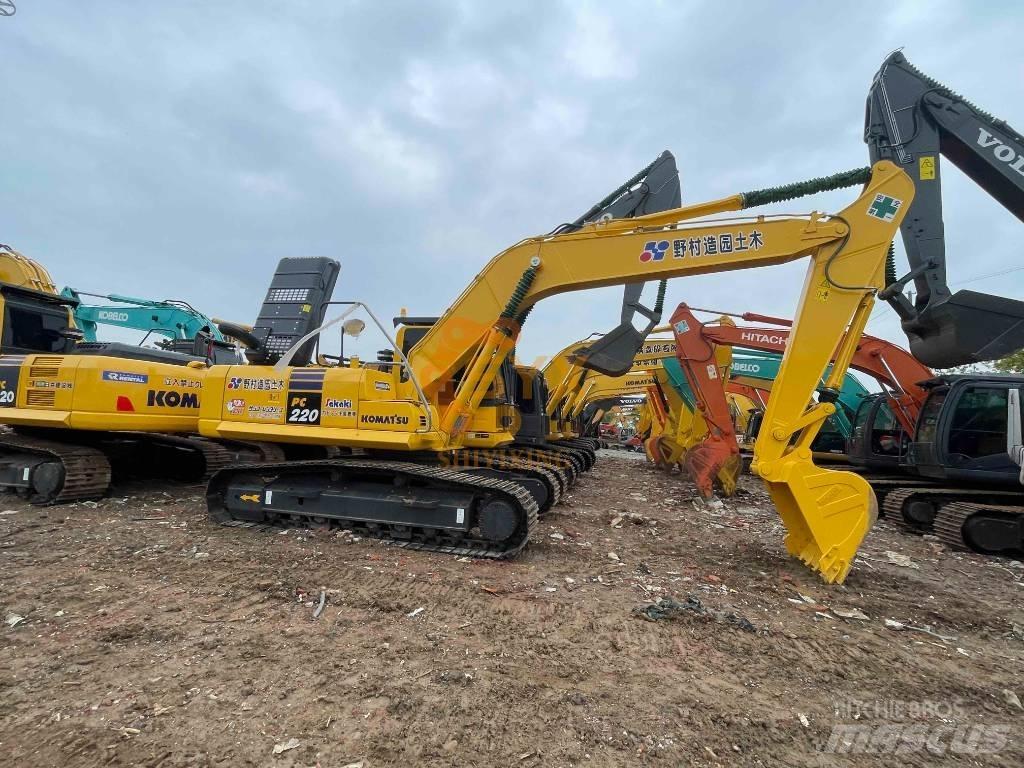 Komatsu PC 220 Crawler excavators
