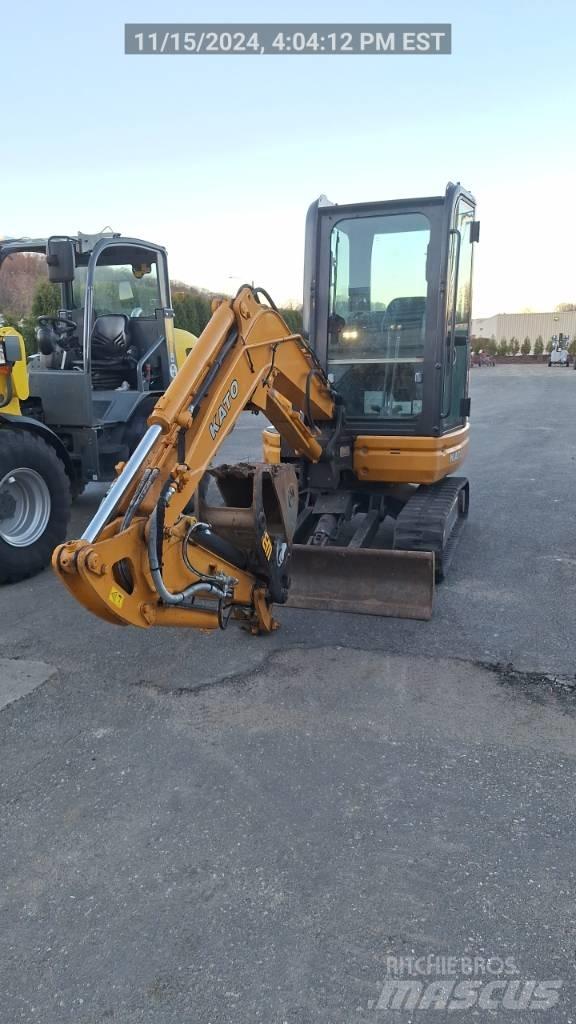 Kato HD35N4 Mini excavators < 7t (Mini diggers)