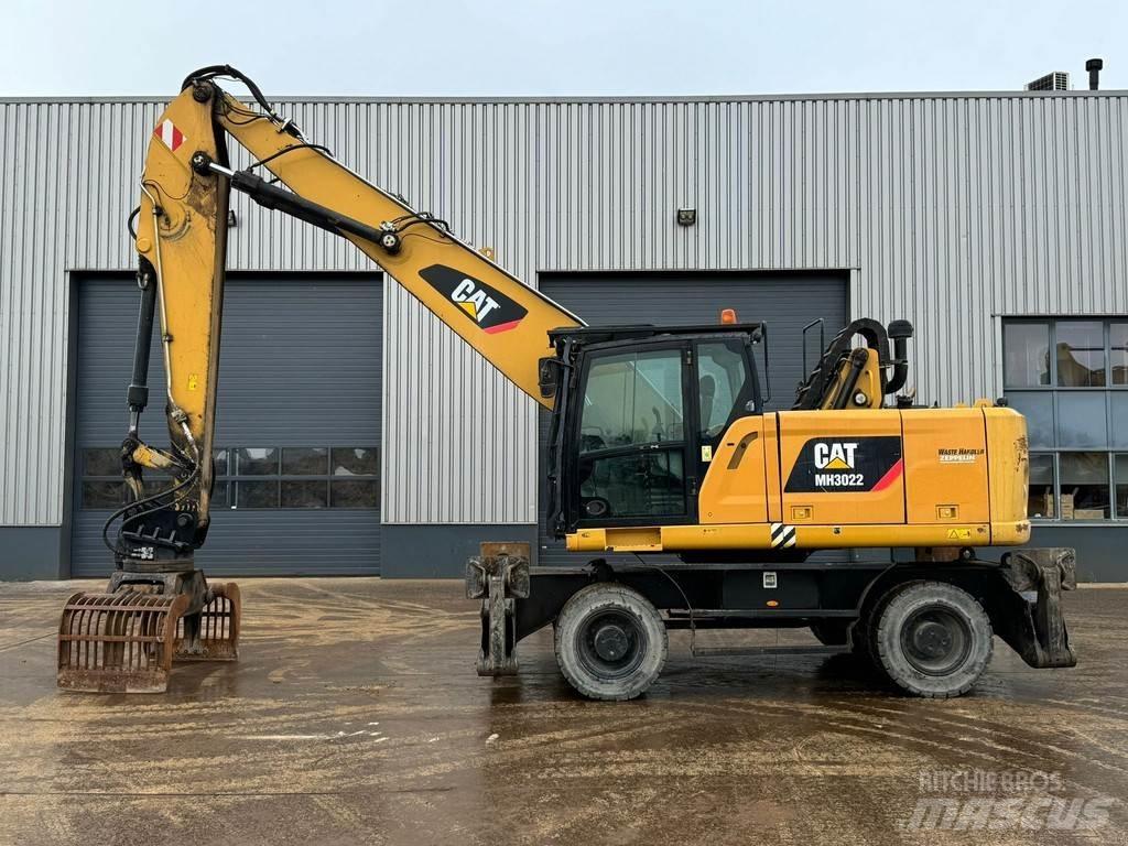 CAT MH3022 Special excavators