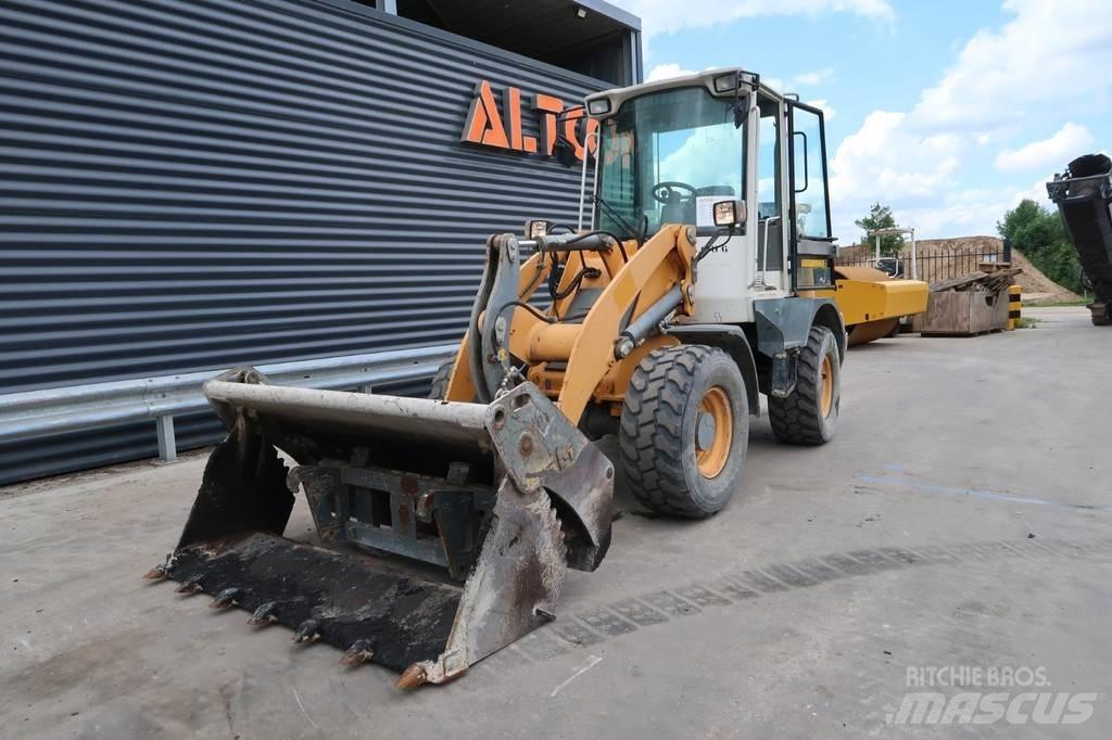 Liebherr L 506 Wheel loaders