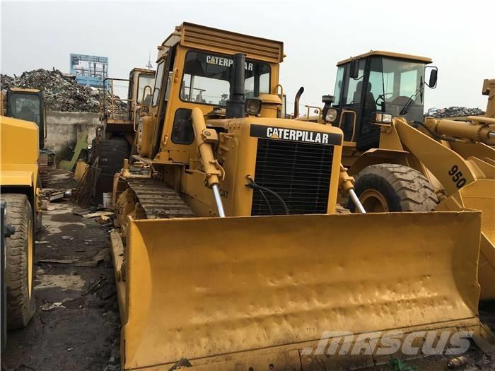 CAT D 6 D Crawler dozers