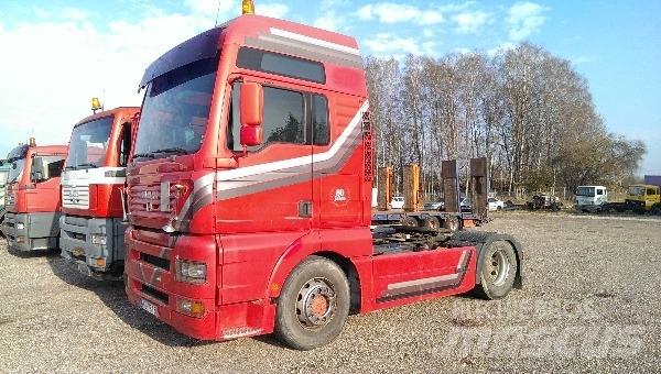 MAN 18.513 Tractor Units
