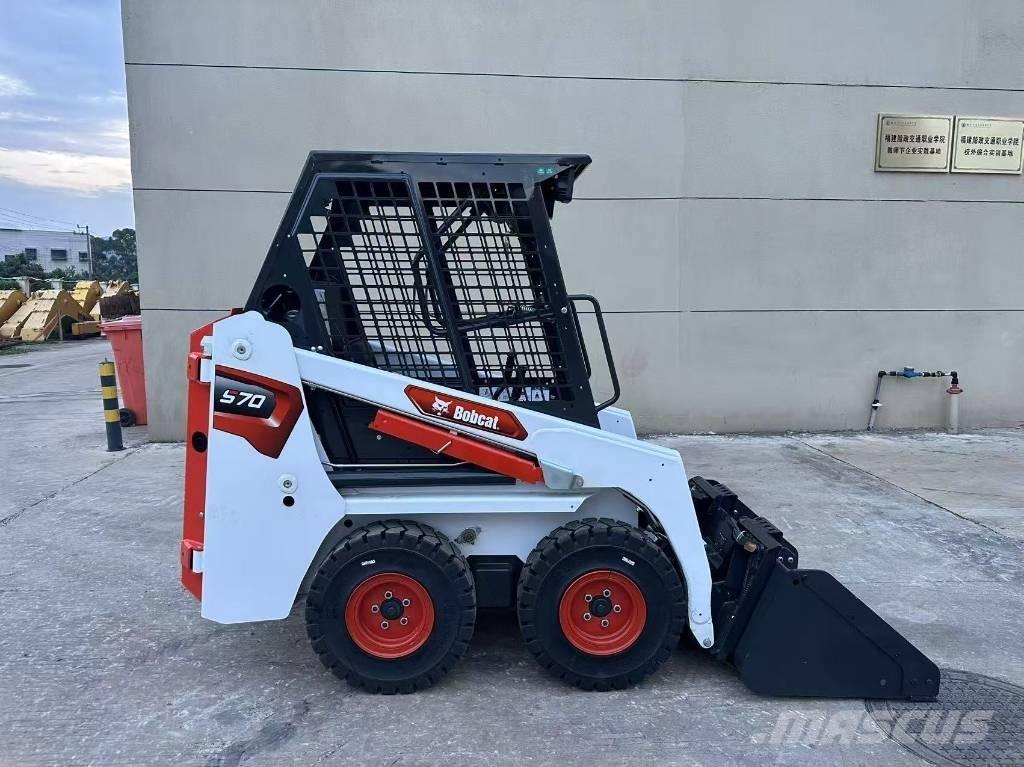 Bobcat S70 Skid steer loaders