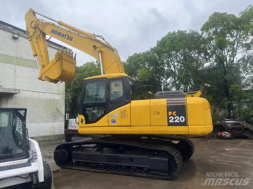 Komatsu PC 220-7 Crawler excavators