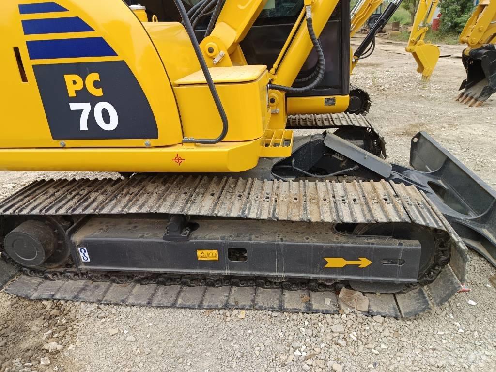 Komatsu PC 70 Crawler excavators