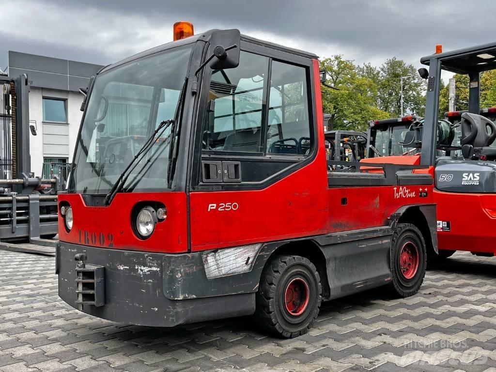 Linde P 250 Towing trucks