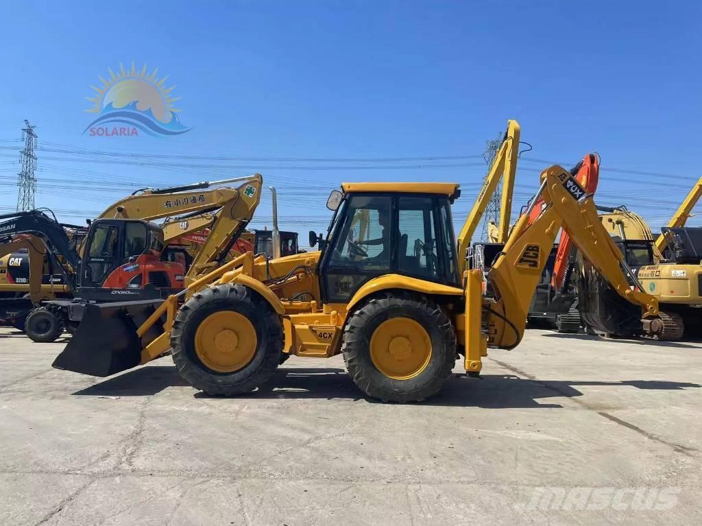 JCB 4 CX Backhoe loaders